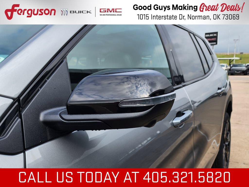 New 2026 GMC Acadia Elevation w/ Black Edition FWD image 12