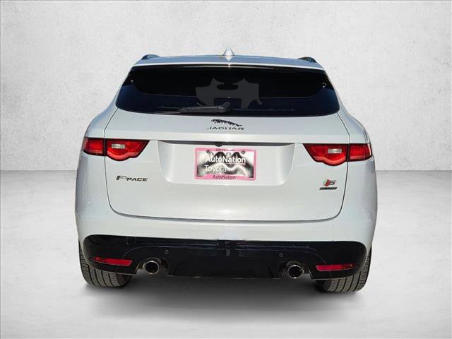 Used 2019 Jaguar F-PACE S image 7