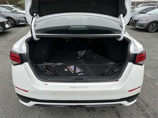 New 2025 Nissan Sentra SR w/ Trunk Package image 12