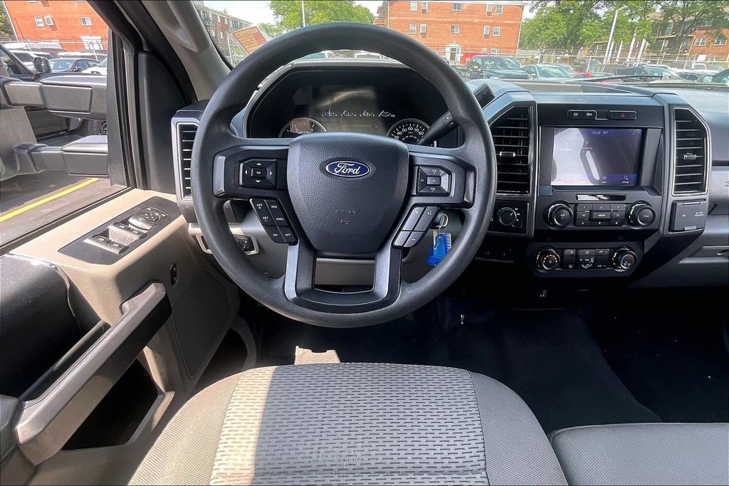 Used 2022 Ford F250 XLT AWD/4WD image 4
