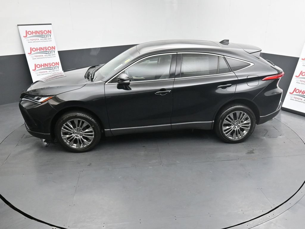 Used 2023 Toyota Venza Limited AWD/4WD image 30