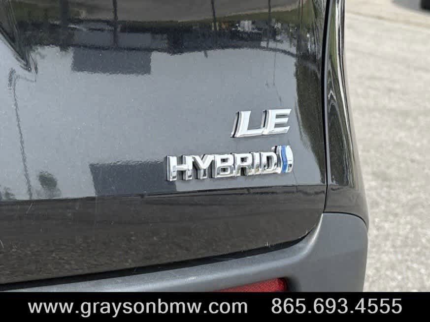 Used 2024 Toyota Sienna LE FWD image 10