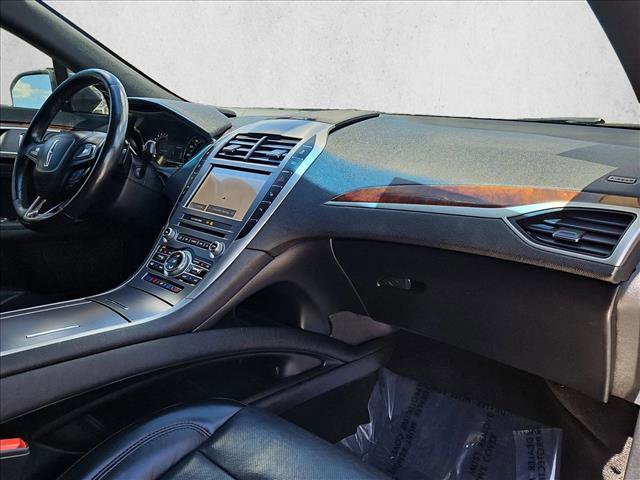 Used 2020 Lincoln MKZ Reserve w/ Elements Package AWD/4WD image 23