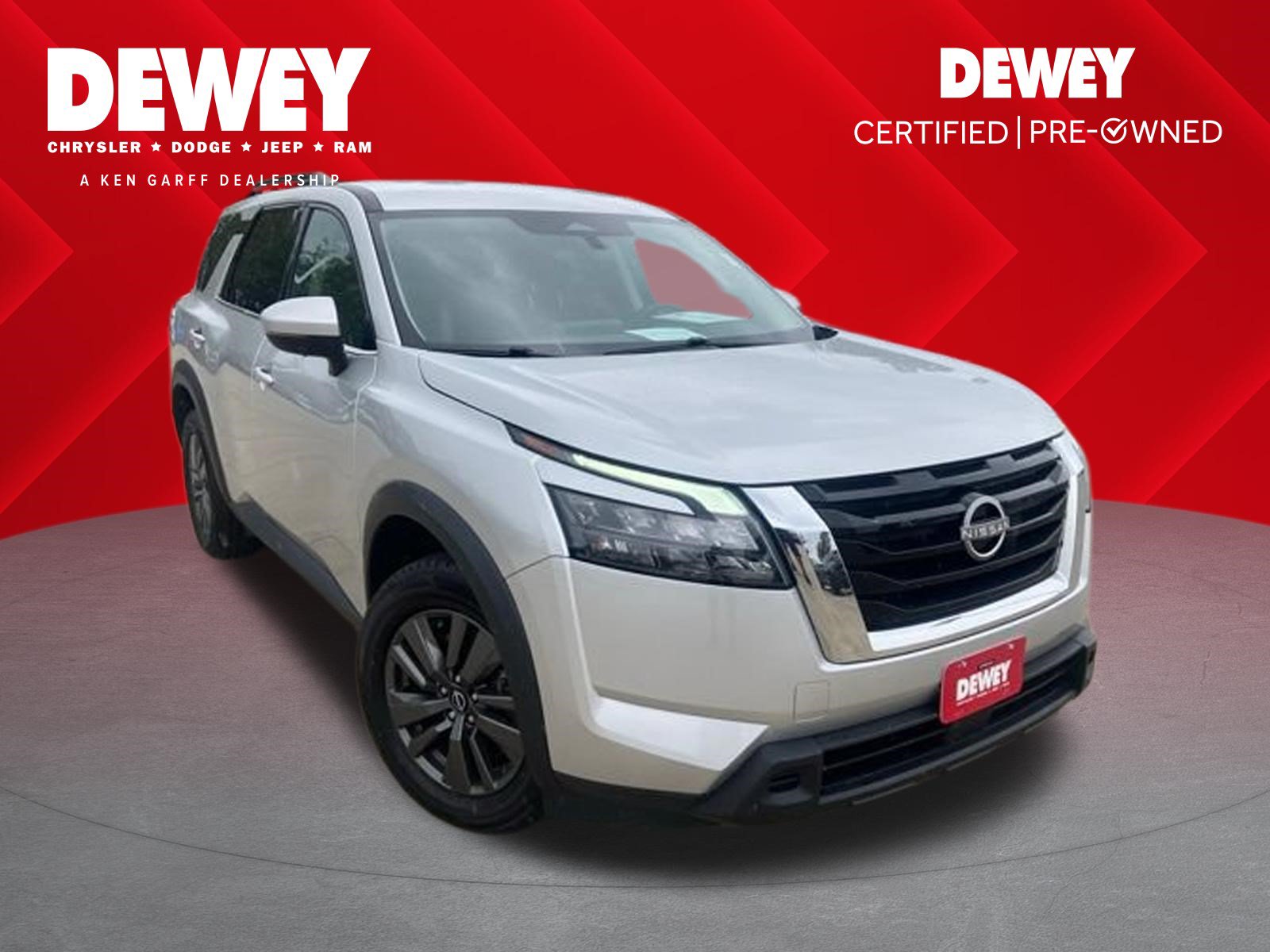 Used 2024 Nissan Pathfinder SV AWD/4WD image 1
