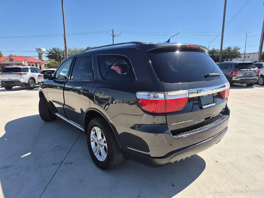 Used 2011 Dodge Durango Crew RWD image 8