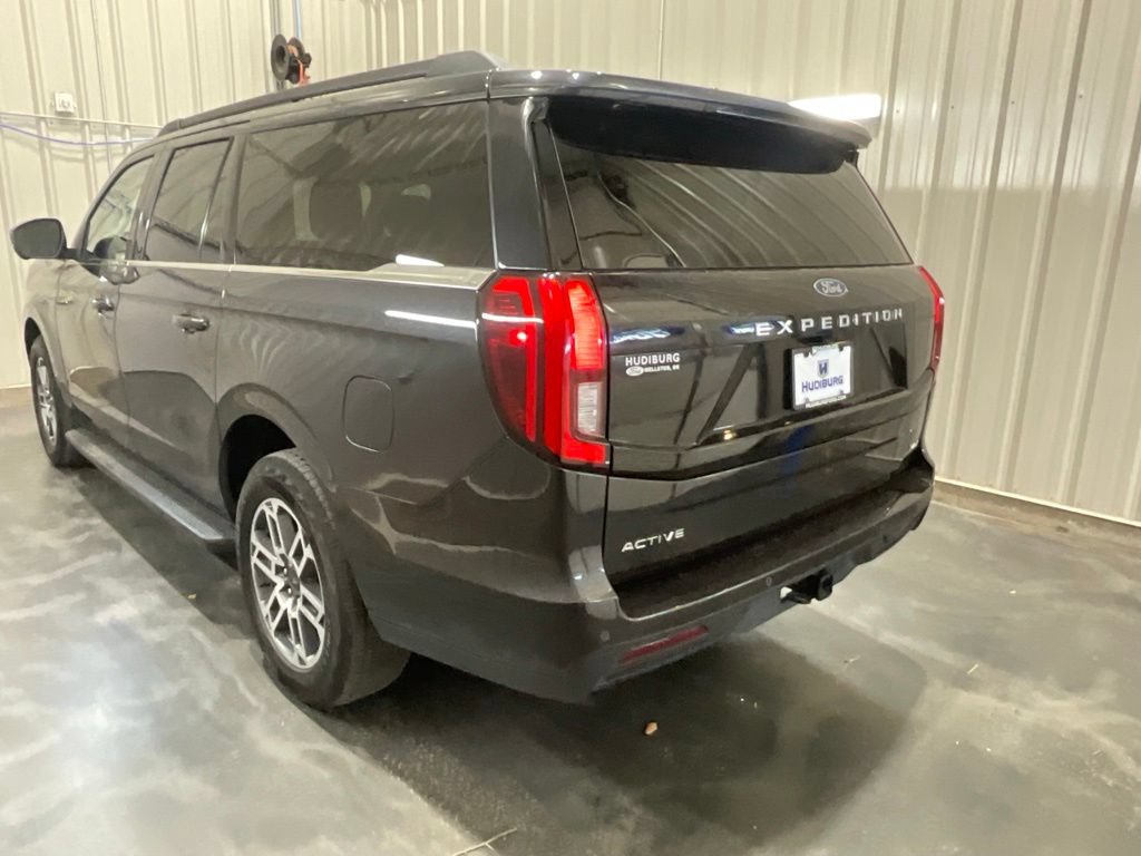 Used 2025 Ford Expedition Max Active AWD/4WD image 24