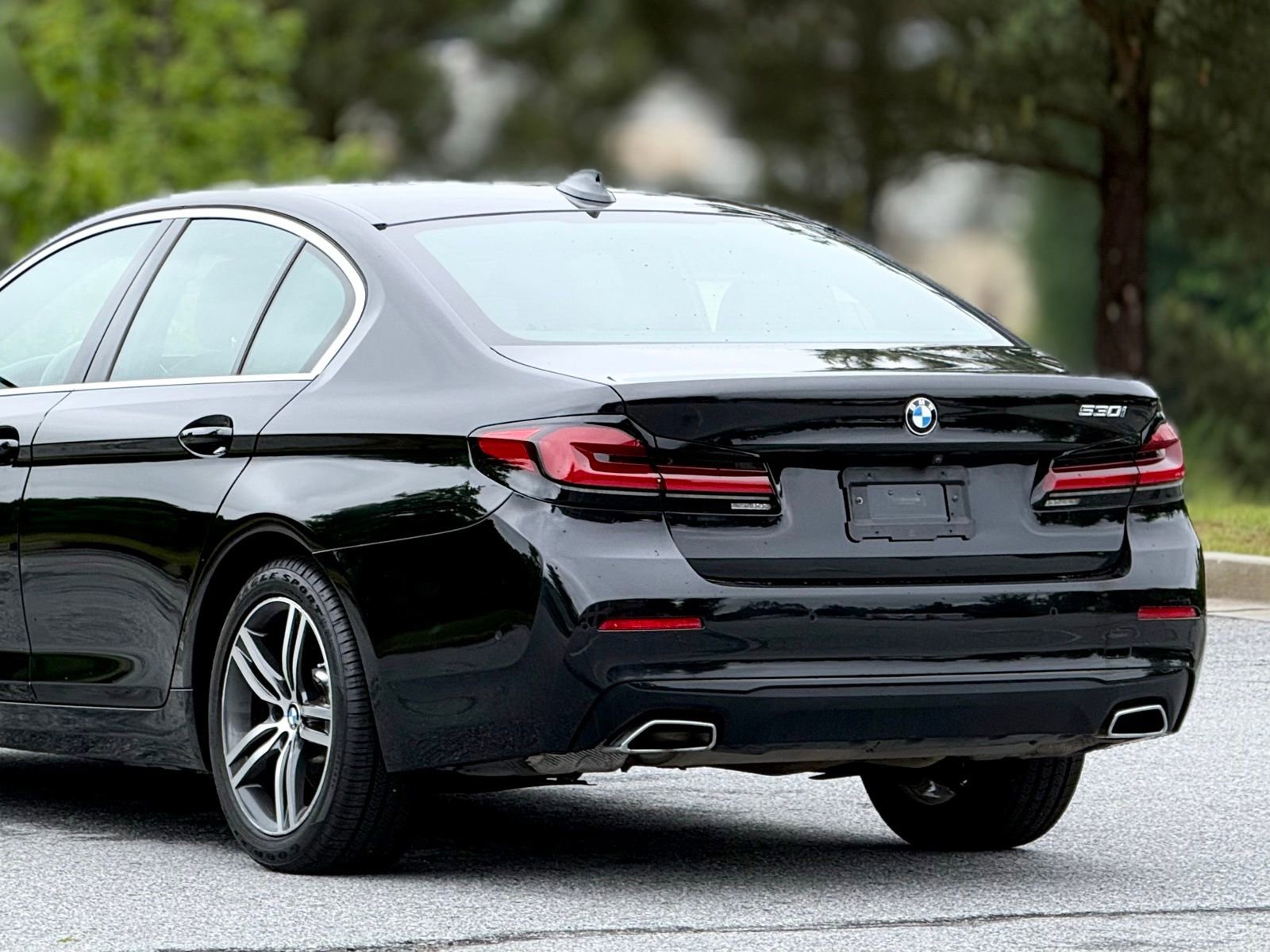 Used 2022 BMW 530i w/ M Sport Package RWD image 49