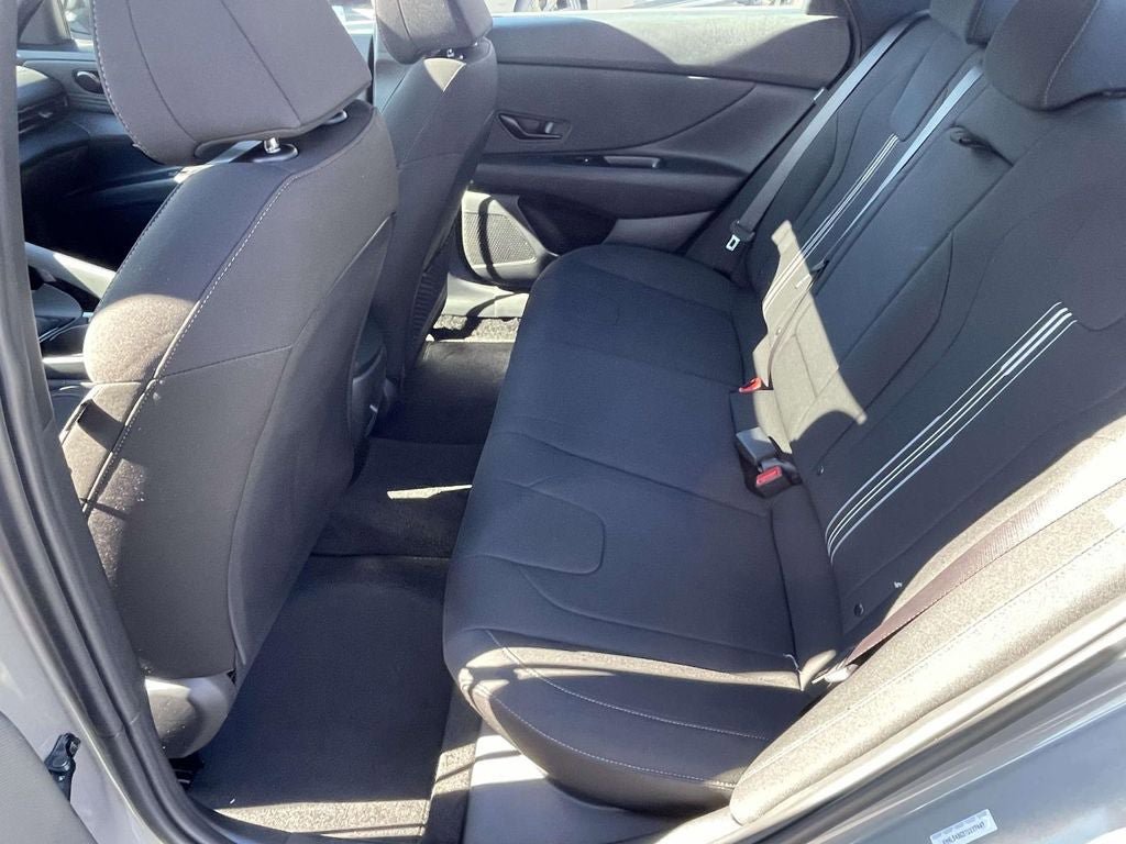 New 2026 Hyundai Elantra SEL Sport Premium image 10