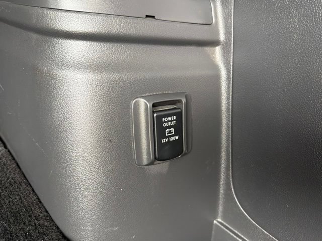 Used 2019 Mitsubishi Outlander SEL AWD/4WD image 13