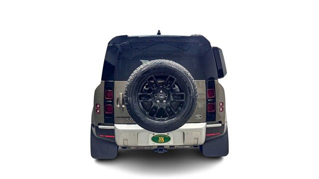 Used 2020 Land Rover Defender 110 SE image 3