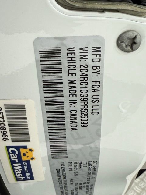 Used 2023 Chrysler Voyager LX image 45