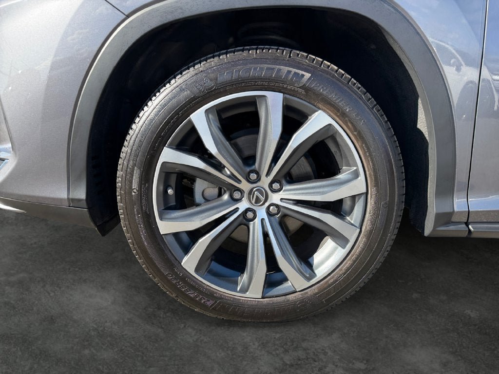 Used 2022 Lexus RX 450h AWD w/ Premium Package image 4