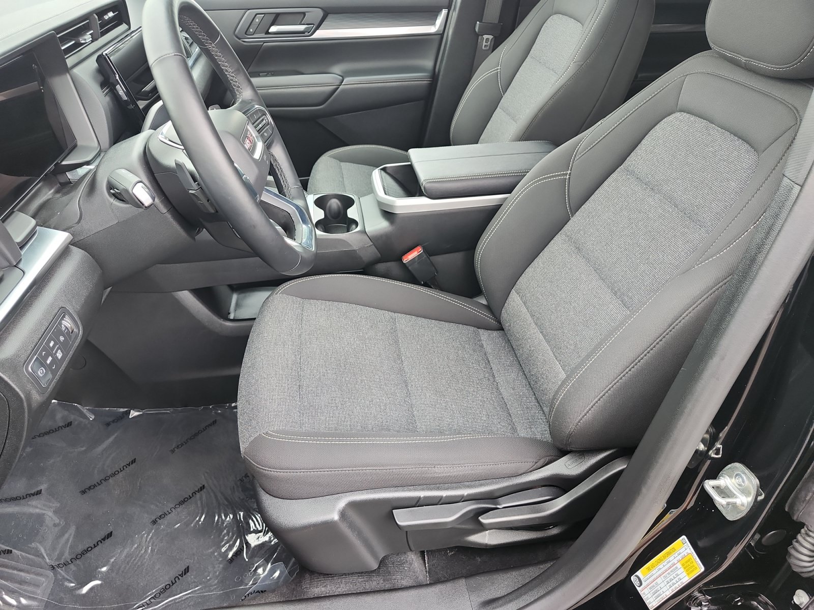 Used 2025 GMC Terrain Elevation AWD/4WD image 10