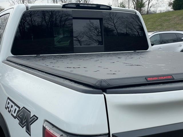 Used 2020 Nissan Titan PRO-4X w/ Pro-4x Convenience Package image 38