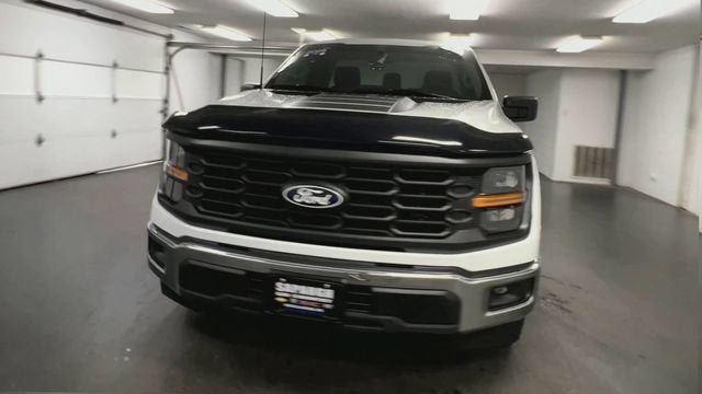 Used 2025 Ford F150 XL w/ Equipment Group 103A High RWD image 3