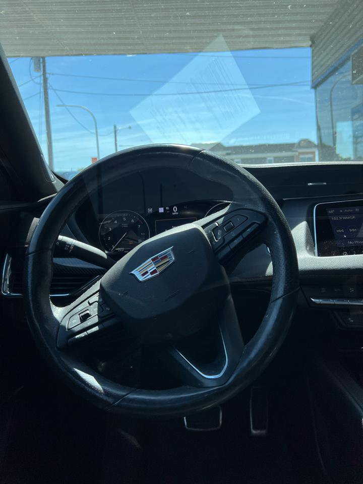 Used 2019 Cadillac XT4 Sport AWD/4WD image 17