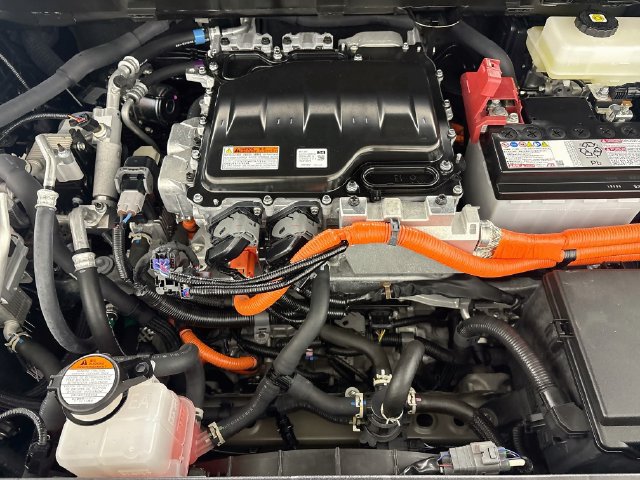 Certified 2023 Subaru Solterra AWD image 32