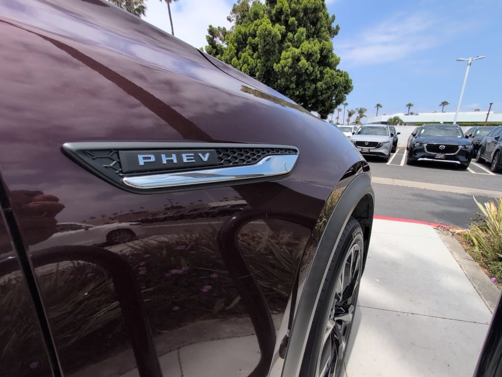 Used 2024 MAZDA CX-90 Plug-In Hybrid w/ Premium Plus AWD/4WD image 26