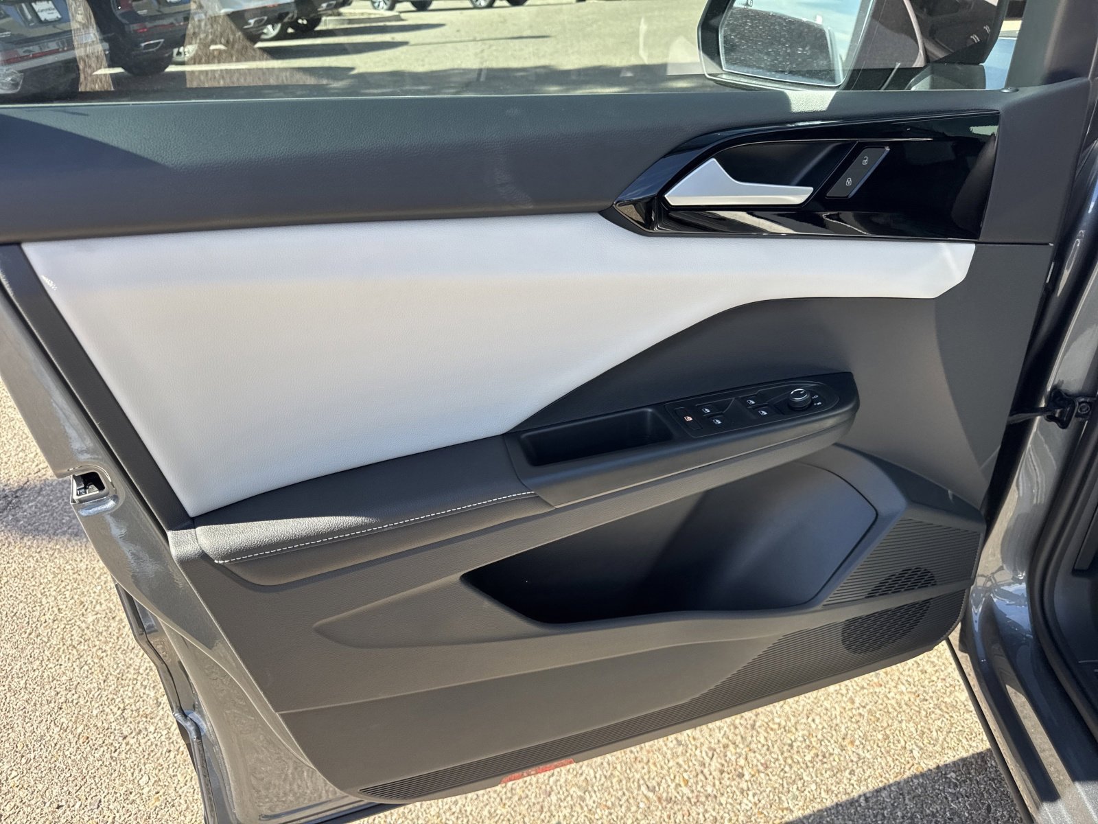 New 2026 Volkswagen Taos S FWD image 10
