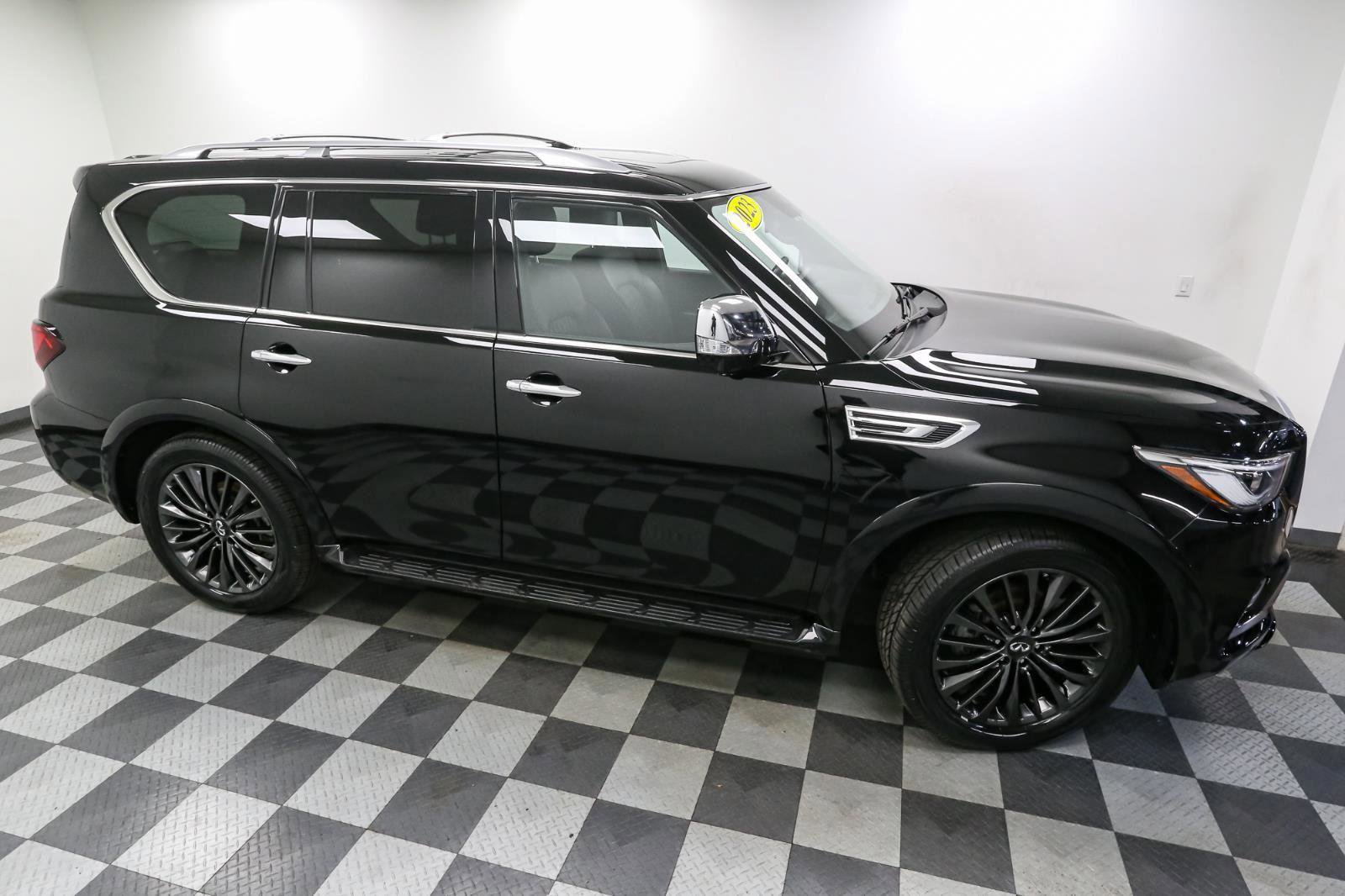 Used 2023 INFINITI QX80 Sensory w/ Cargo Package image 5