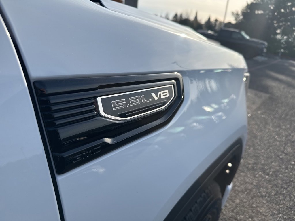 Used 2023 GMC Sierra 1500 Elevation image 11