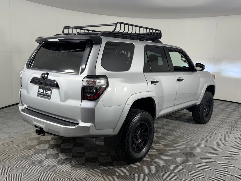 Used 2021 Toyota 4Runner Venture w/ Moonroof Package AWD/4WD image 7
