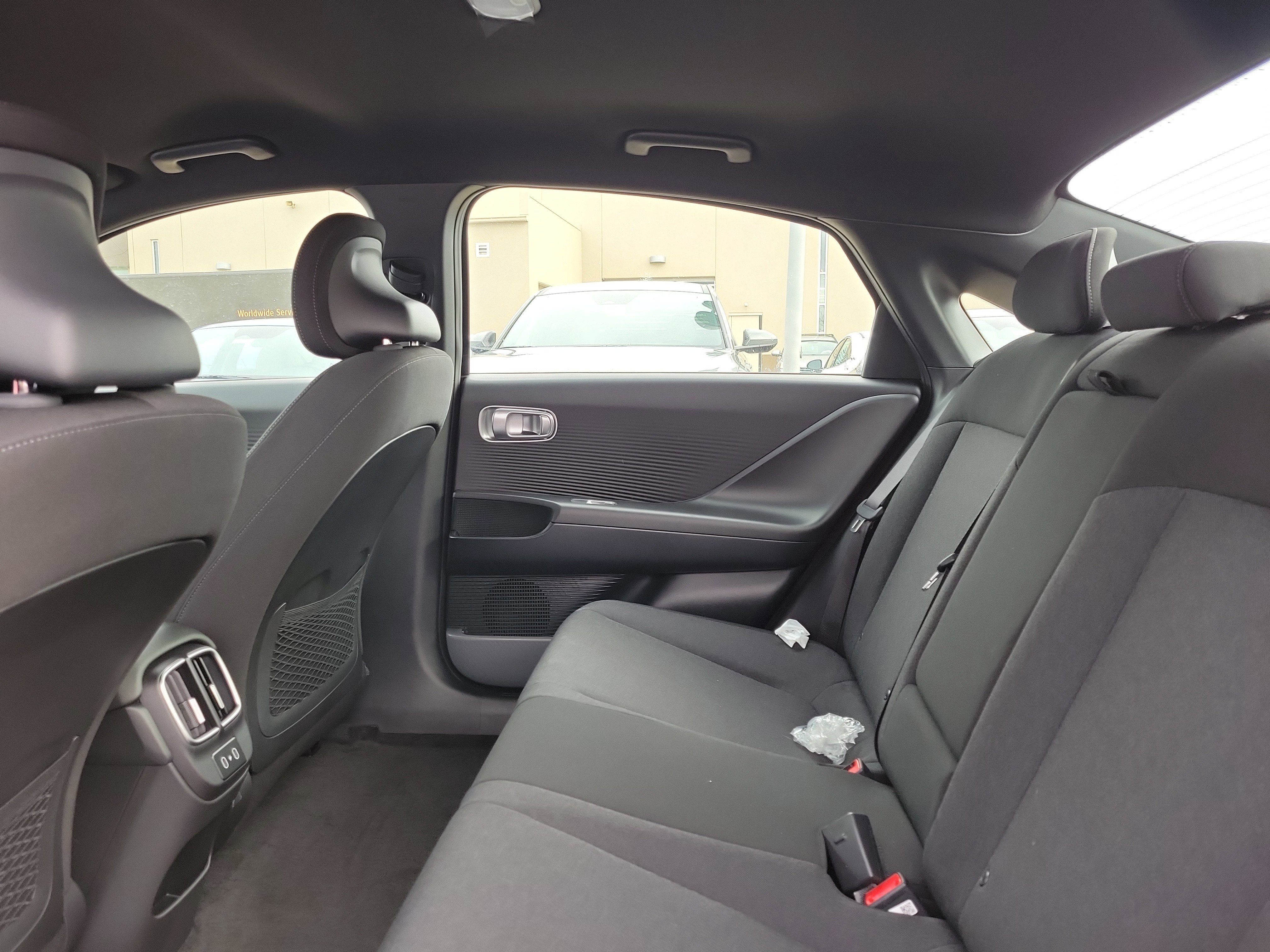 New 2025 Hyundai Ioniq 6 SE image 11