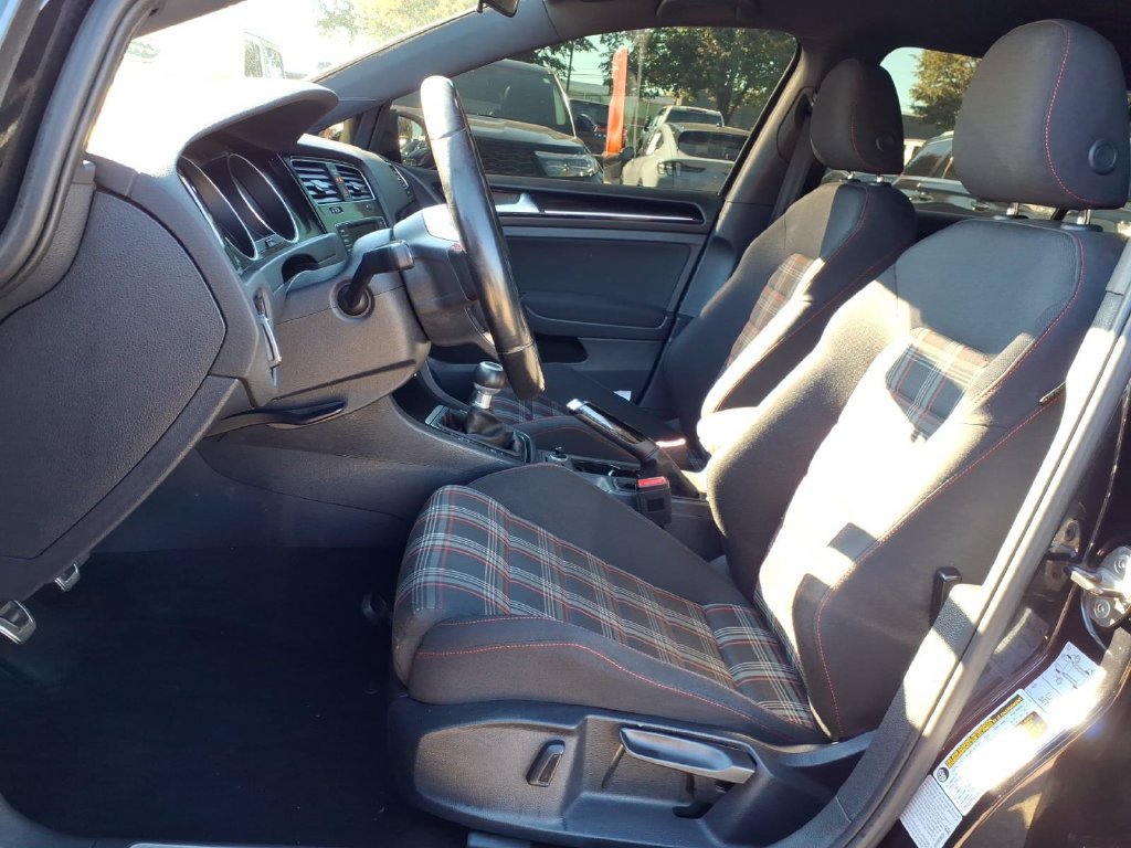 Used 2016 Volkswagen GTI S FWD image 16
