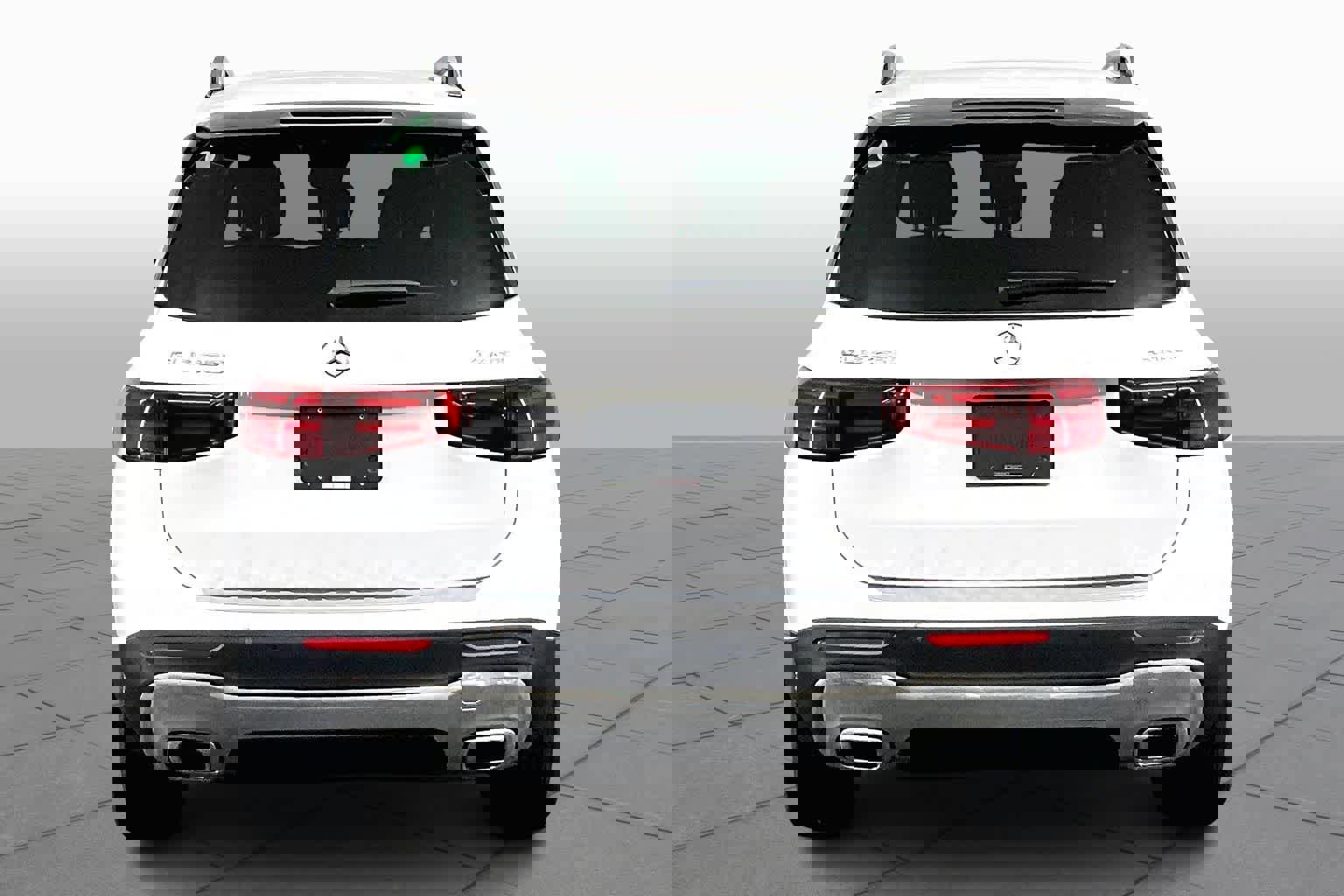 New 2026 Mercedes-Benz GLB 250 4MATIC image 5