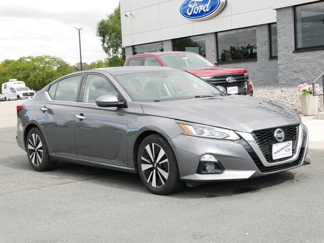 Used 2019 Nissan Altima 2.5 SL FWD image 2