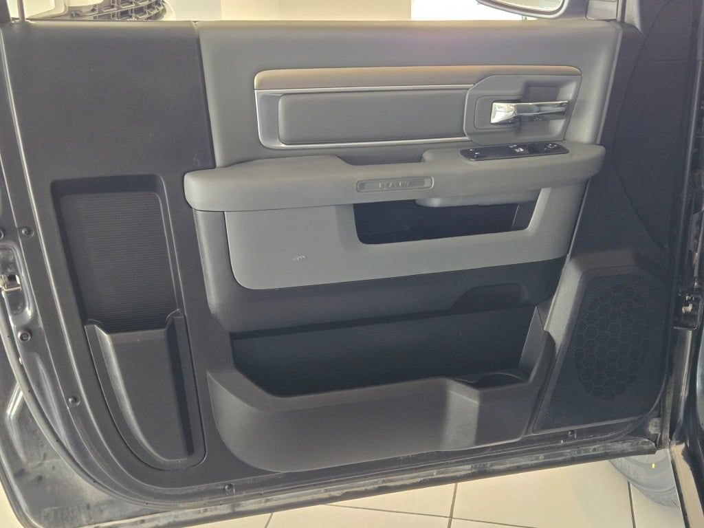 Used 2017 RAM 1500 Tradesman w/ Power & Remote Entry Group RWD image 12