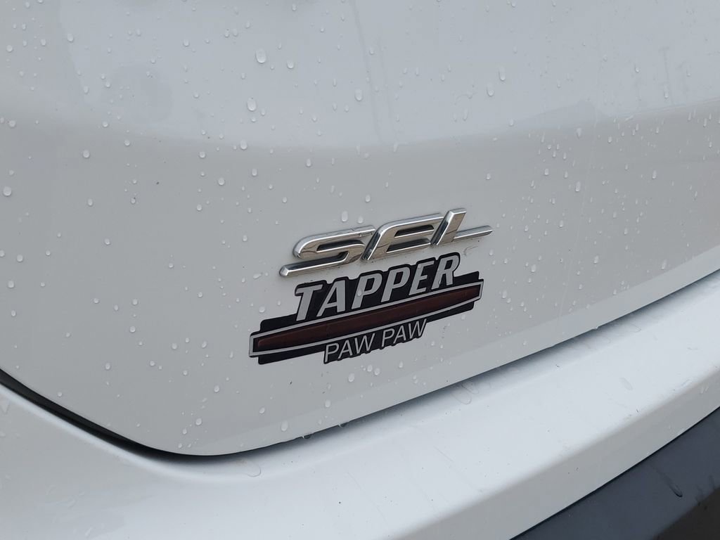 Used 2023 Ford Edge SEL image 7
