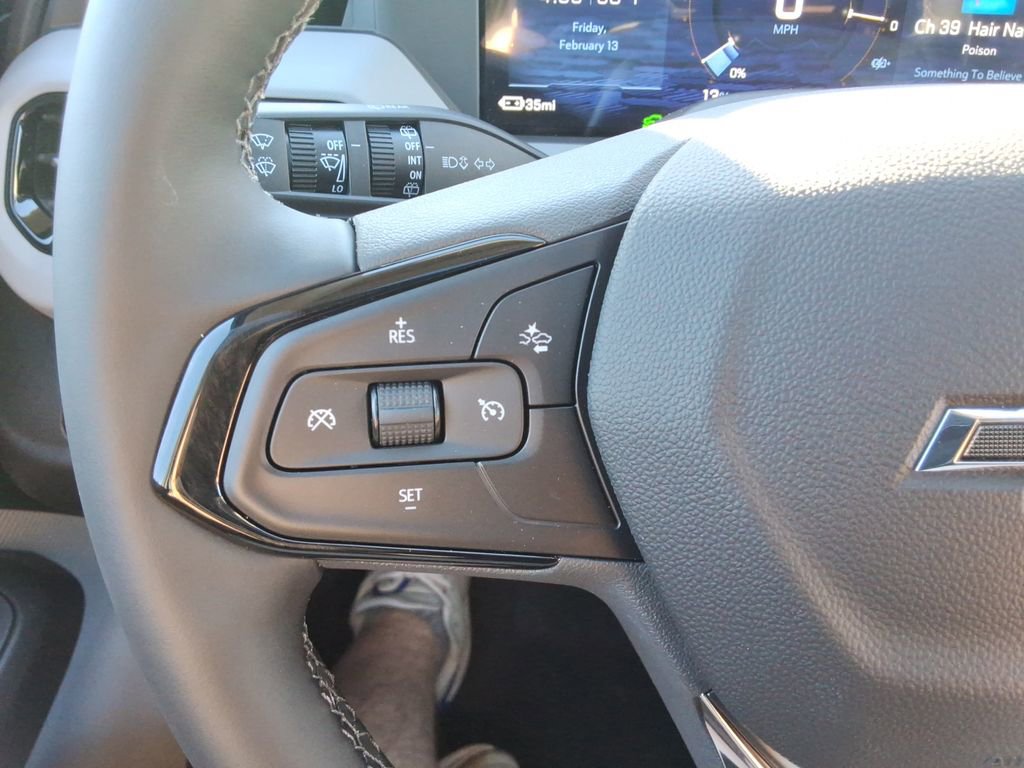 New 2027 Chevrolet Bolt RS w/ Technology Package image 28