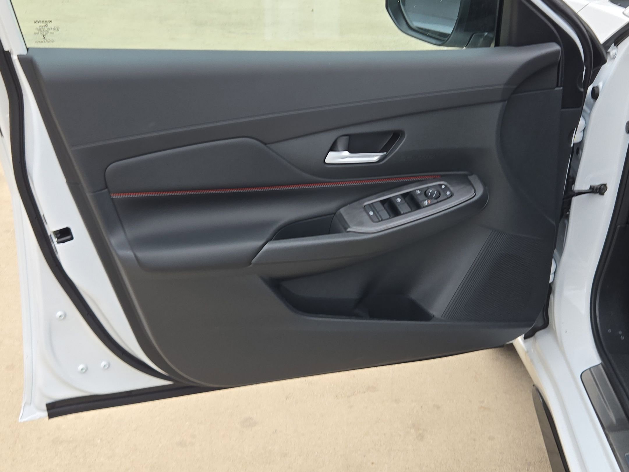 New 2026 Nissan Sentra SR image 11