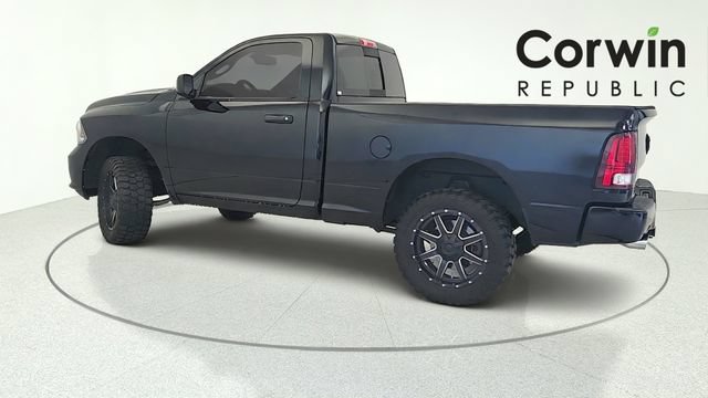 Used 2015 RAM 1500 Express w/ Black Ram 1500 Express Group AWD/4WD image 3