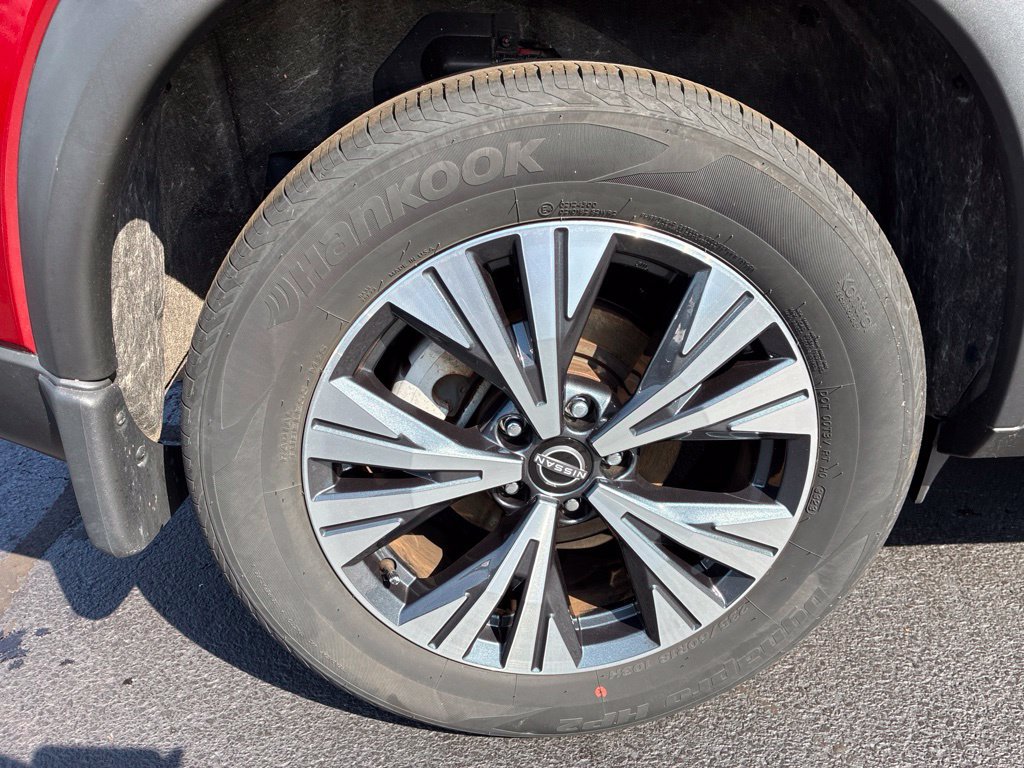 Certified 2023 Nissan Rogue SV AWD/4WD image 10