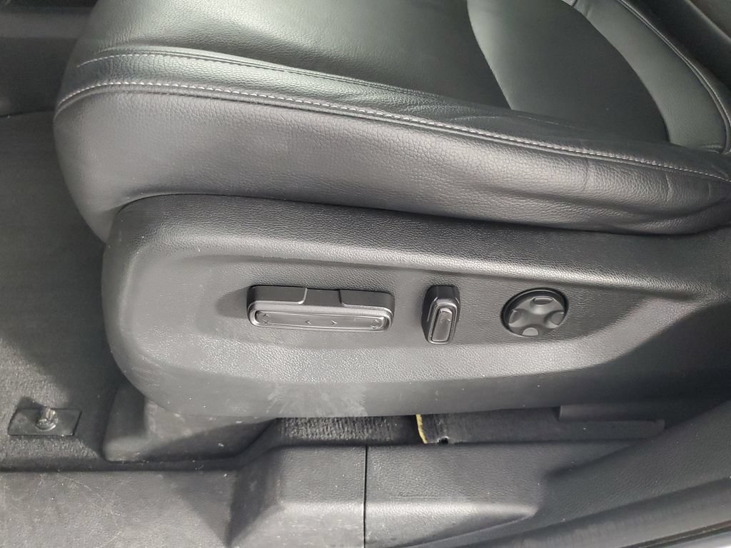 Used 2023 Honda Odyssey Touring image 31