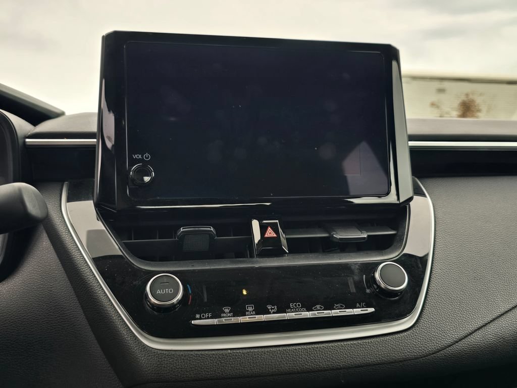 Certified 2024 Toyota Corolla LE FWD image 21