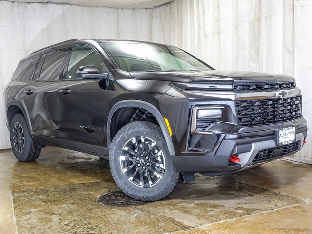 New 2026 Chevrolet Traverse Z71 w/ Driver Confidence Package image 2