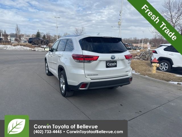 Used 2017 Toyota Highlander Limited w/ Protection Package #3 image 6