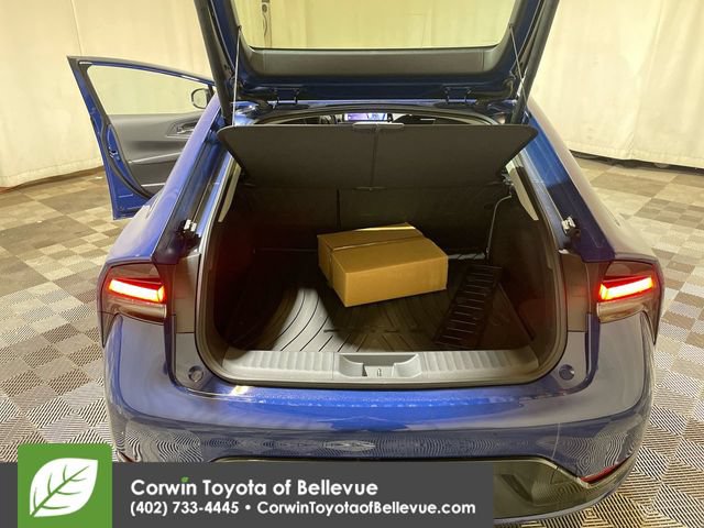 New 2026 Toyota Prius Plug-In Hybrid FWD image 17
