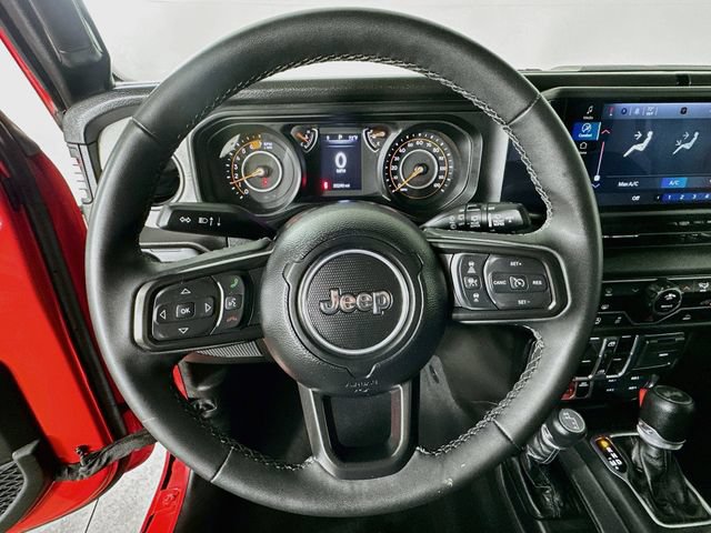 Used 2025 Jeep Wrangler Unlimited Sport AWD/4WD image 21