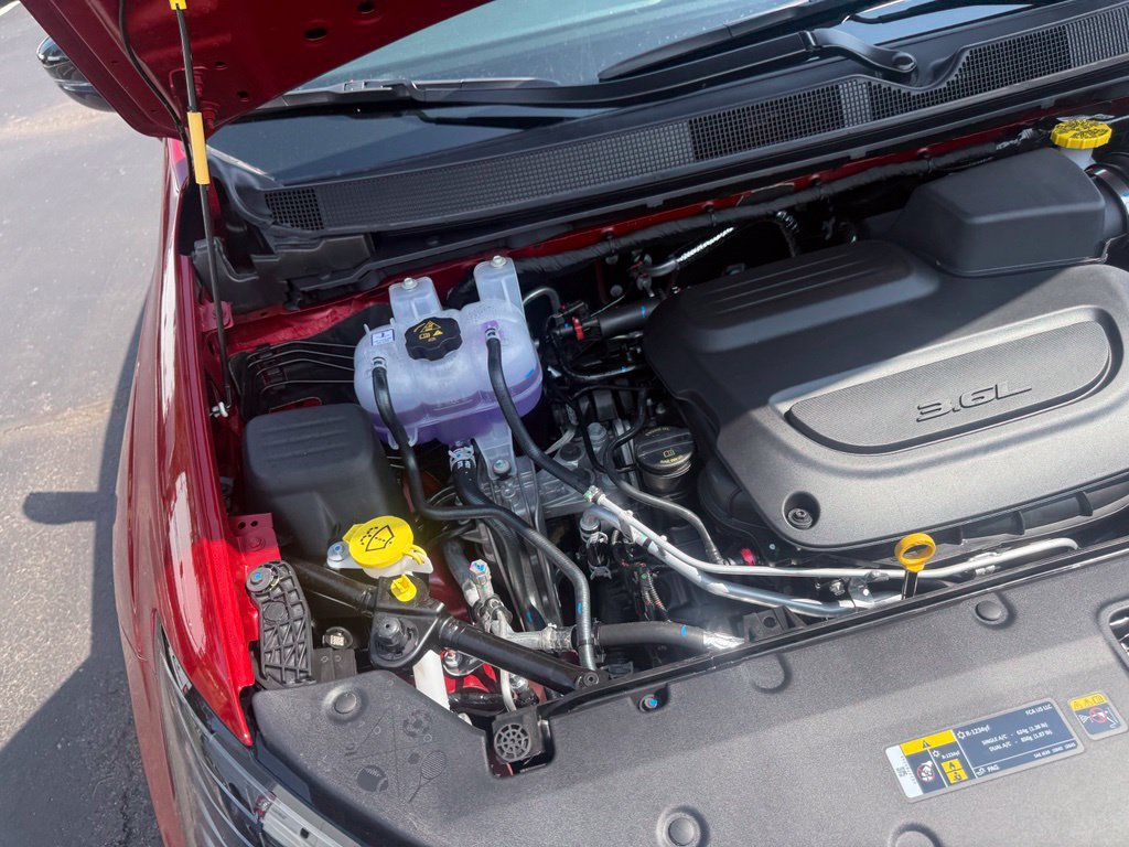 New 2027 Chrysler Pacifica Select FWD image 63