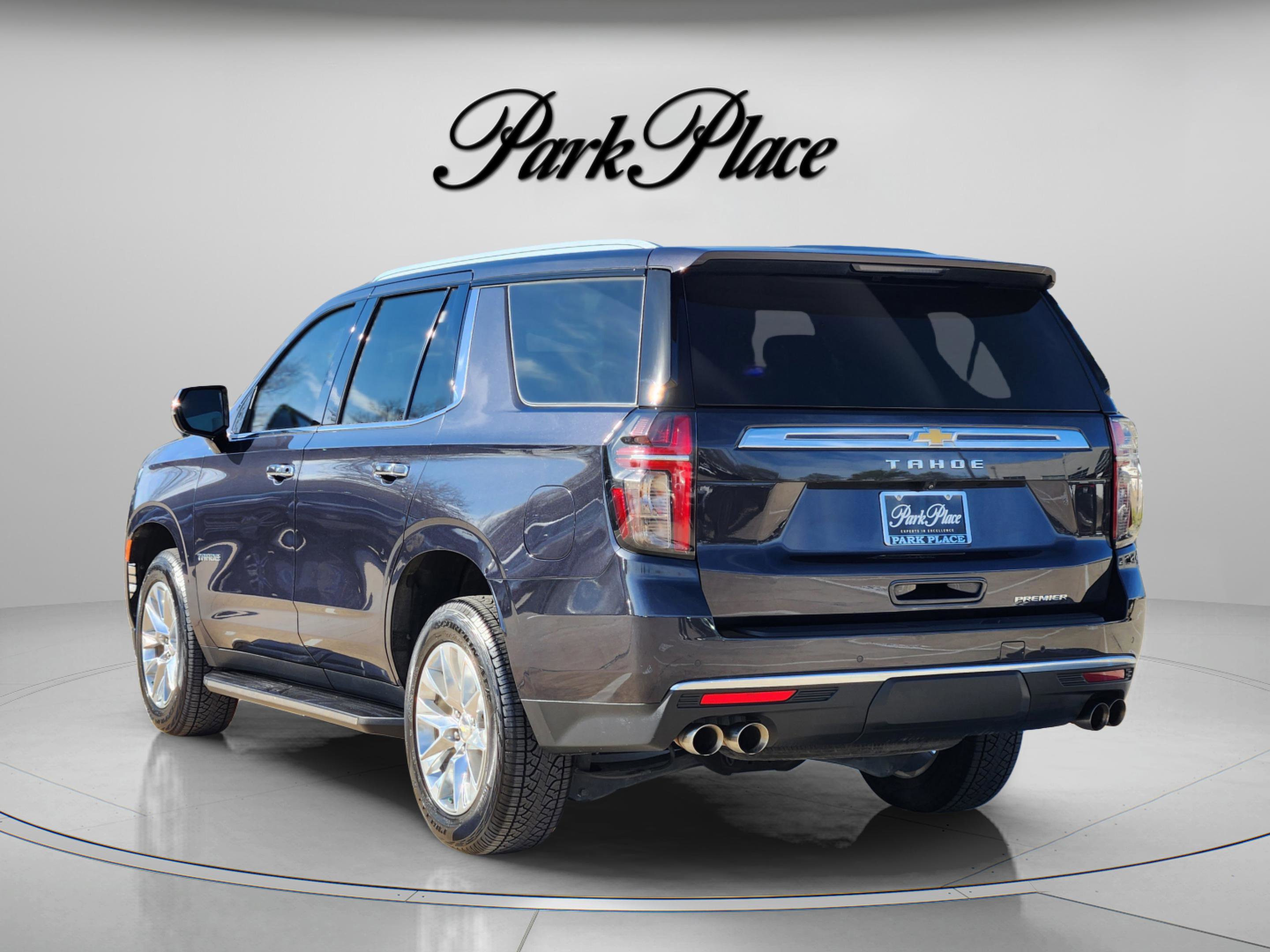 Used 2023 Chevrolet Tahoe Premier AWD/4WD image 3