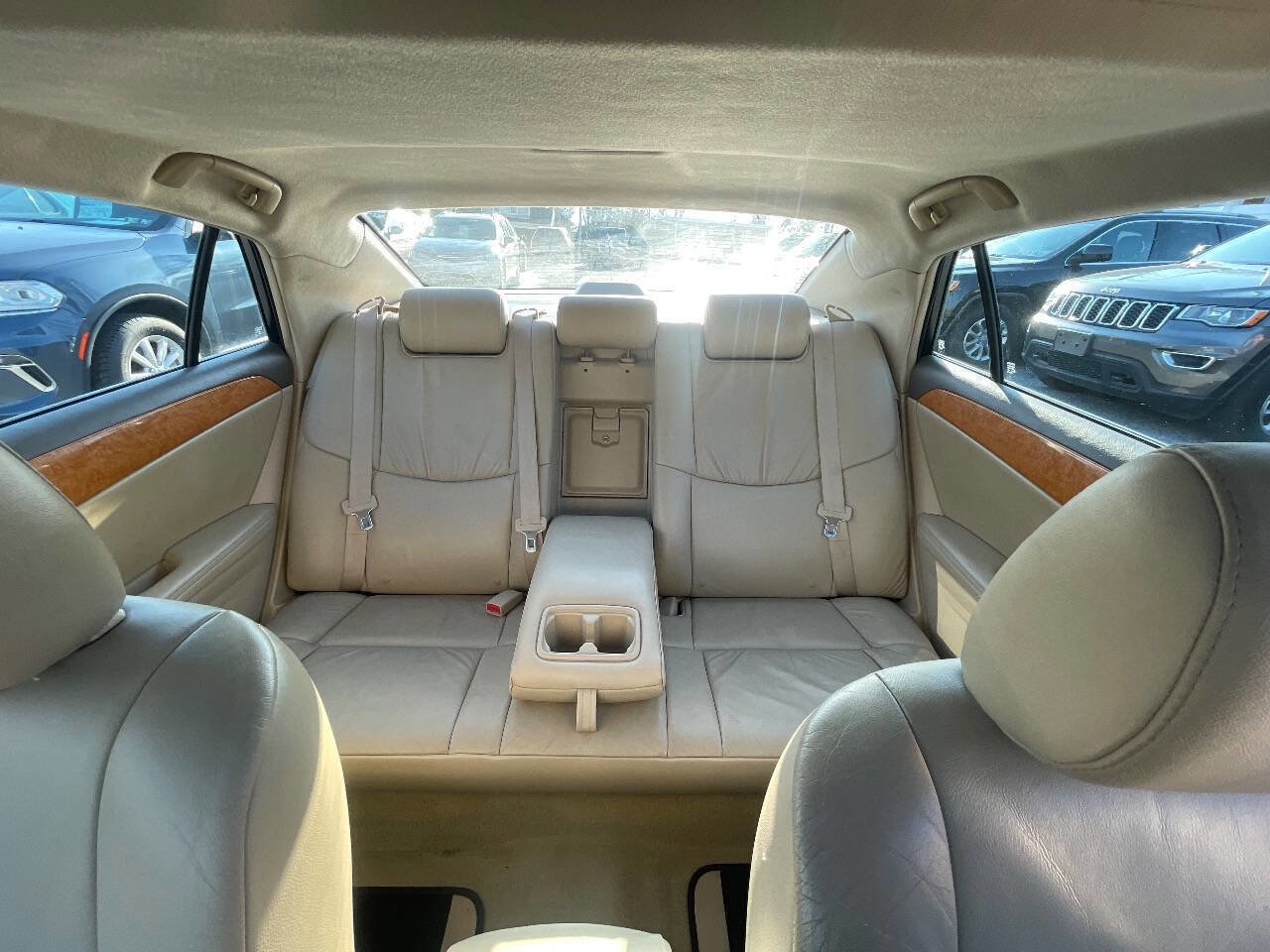 Used 2005 Toyota Avalon XLS image 22