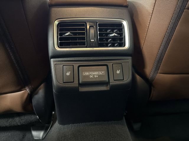 Used 2018 Subaru Outback 3.6R Touring image 19