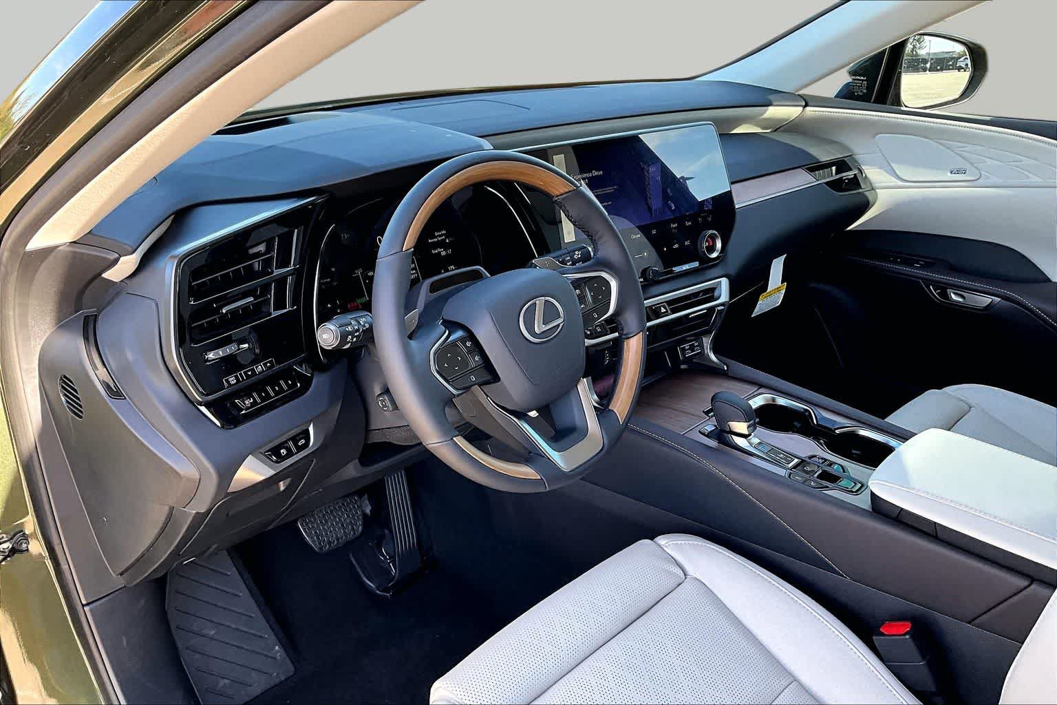 New 2026 Lexus RX 450h AWD w/ Convenience Package image 8