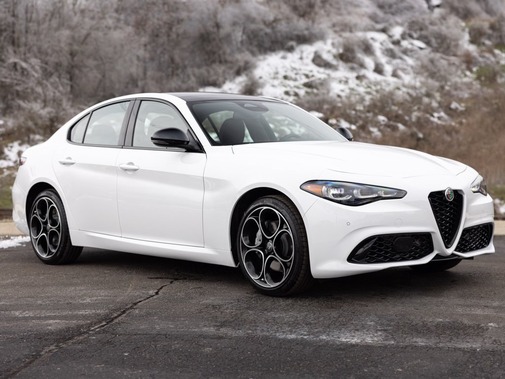 New 2026 Alfa Romeo Giulia AWD w/ Driving Assist Package image 11