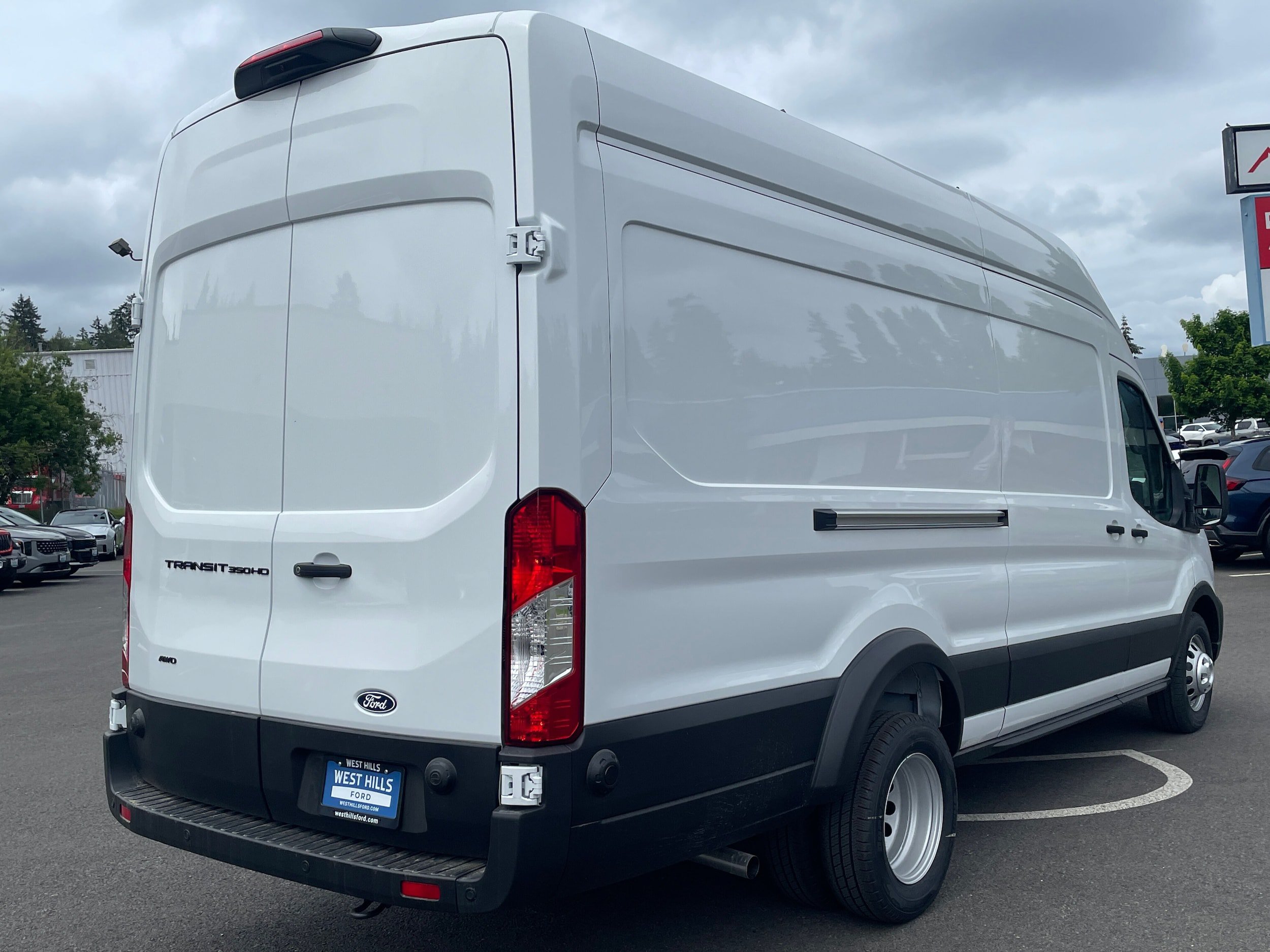 New 2026 Ford Transit 350 148 High Roof DRW AWD image 9
