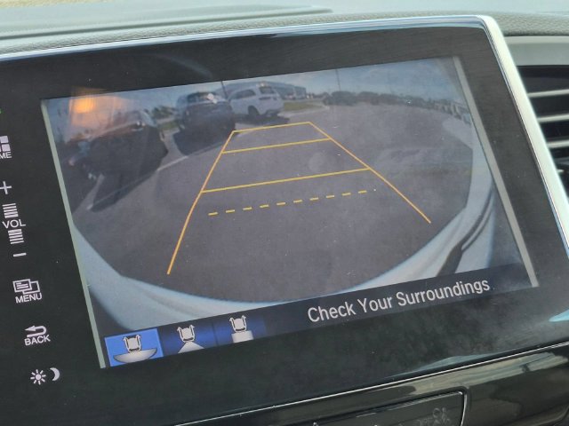 Used 2016 Honda Pilot Touring image 26
